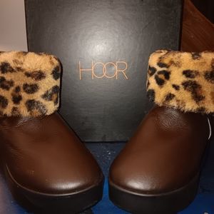 Hoor shearling boots